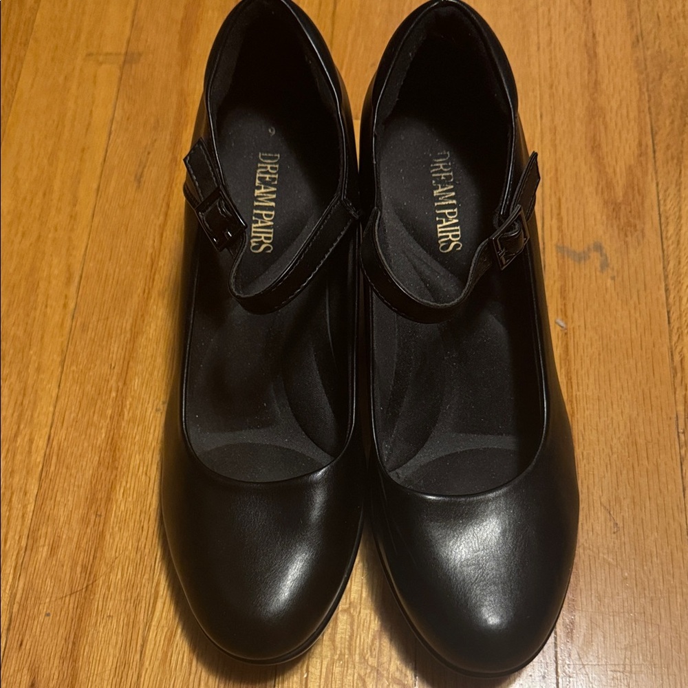 Dream Pairs Black Mary Jane Block Heels | Worn Once | Size 9